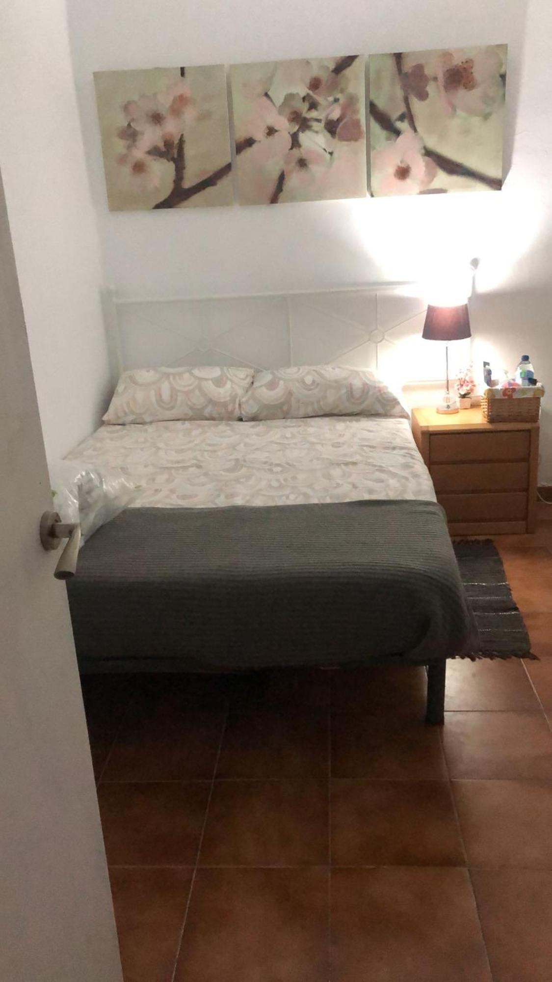 Alquiler Habitacion- Descanso Sabadell - Bano Compartido 외부 사진